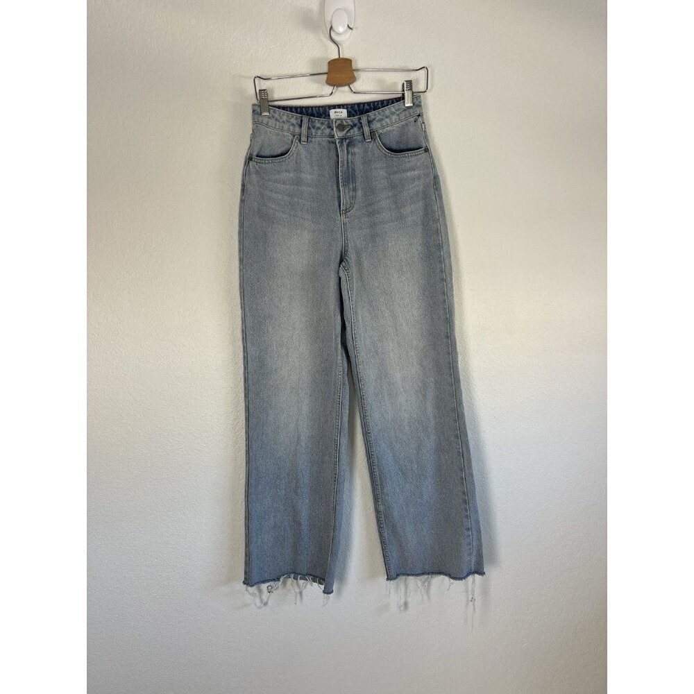 RVCA Skater Wide Leg Light Wash Denim Jeans Raw Hem Women’s Size 26 High Rise